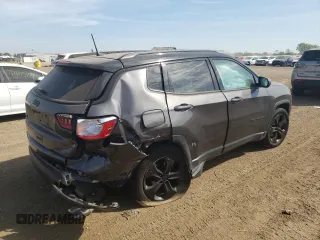 2018 Jeep Compass Latitude with VIN 3C4NJCBB4JT407147, listed as a Copart auction lot 71391764 with 118,183 mi miles and Salvage Title. Bid and sale history available at carsss.com. Image 3.