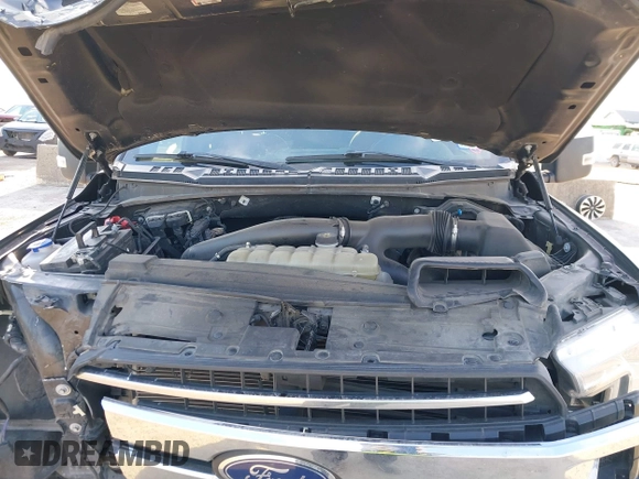 2019 Ford F-150 XL with VIN 1FTEW1E42KFD00404, listed as a IAAI auction lot 41252733 with 87,221 mi miles. Bid and sale history available at carsss.com. Image 10.