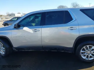 2022 Chevrolet Traverse LS with VIN 1GNERFKW4NJ129769, listed as a IAAI auction lot 41149325 with 86,100 mi miles. Bid and sale history available at carsss.com. Image 14.