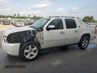 2013 Chevrolet Avalanche LTZ with VIN 3GNMCGE07DG227902, listed as a Copart auction lot 55351315 with 133,287 mi miles and Clean title. Bid and sale history available at DreamBid. Image 1.