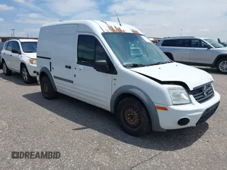 2010 Ford Transit Connect XLT z VIN NM0LS7DN1AT014301, wystawiony jako IAAI lot #42421336 z przebiegiem 287 066 mil mil oraz . Historia ofert i sprzedaży dostępna na DreamBid. Obrazek 1.