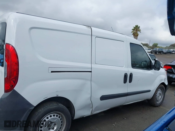 2016 Ram ProMaster City Cargo Tradesman with VIN ZFBERFAT8G6B33173, listed as a IAAI auction lot 41517912 with Not Provided miles. Bid and sale history available at carsss.com. Image 12.