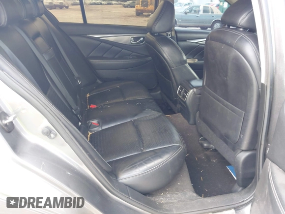 2015 Infiniti Q50 Premium with VIN JN1BV7AP8FM352195, listed as a IAAI auction lot 41968813 with 146,542 mi miles. Bid and sale history available at carsss.com. Image 8.
