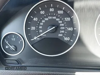 2014 BMW 3 Series 328i с VIN WBA3A5G54ENP32289, выставлен на аукционе IAAI как лот 42316443 с пробегом Не указан миль и . История ставок и продаж доступна на DreamBid. Изображение 15.