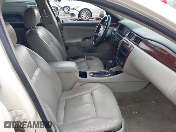 2008 Chevrolet Impala LTZ with VIN 2G1WU583389180613, listed as a IAAI auction lot 41865145 with 213,622 mi miles and . Bid and sale history available at DreamBid. Image 5.