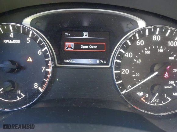 2016 Nissan Pathfinder S with VIN 5N1AR2MN5GC620696, listed as a IAAI auction lot 41294167 with 104,757 mi miles. Bid and sale history available at carsss.com. Image 7.