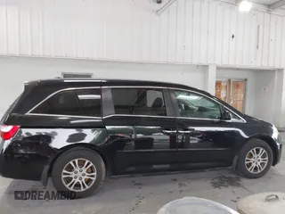 2013 Honda Odyssey EX-L с VIN 5FNRL5H68DB003918, выставлен на аукционе IAAI как лот 42233350 с пробегом 157 821 миль миль и . История ставок и продаж доступна на DreamBid. Изображение 13.
