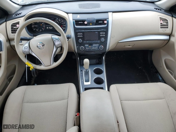 2015 Nissan Altima 2.5 S with VIN 1N4AL3AP2FC588652, listed as a Copart auction lot 50402425 with 82,517 mi miles and Salvage Title. Bid and sale history available at carsss.com. Image 8.