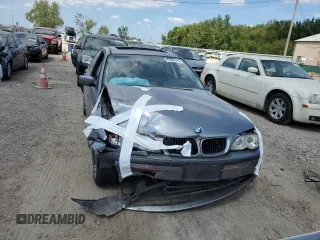 2005 BMW 3 Series 325i with VIN WBAEV33495KX10532, listed as a Copart auction lot 67597514 with 0 mi miles and Salvage Title. Bid and sale history available at carsss.com. Image 5.