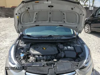 2015 Hyundai Elantra SE z VIN 5NPDH4AE7FH567958, wystawiony jako Copart lot #58691075 z przebiegiem 146 970 mil mil oraz Tytuł czysty. Historia ofert i sprzedaży dostępna na DreamBid. Obrazek 11.