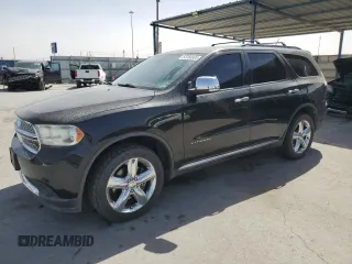 2013 Dodge Durango Citadel z VIN 1C4RDJEG0DC687878, wystawiony jako Copart lot #53704505 z przebiegiem 178 729 mil mil oraz Czysty tytuł • Clean title. Historia ofert i sprzedaży dostępna na DreamBid. Obrazek 1.