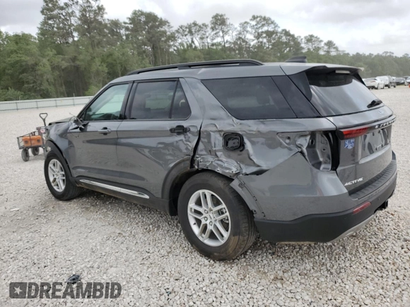 2025 Ford Explorer Active with VIN 1FMUK7DH2SGA28019, listed as a Copart auction lot 51814125 with 637 mi miles and Salvage Title. Bid and sale history available at carsss.com. Image 2.