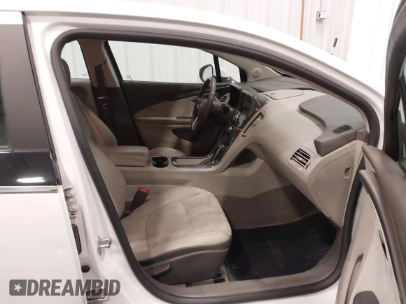 2014 Chevrolet Volt with VIN 1G1RD6E45EU169207, listed as a IAAI auction lot 41790324 with 108,770 mi miles and . Bid and sale history available at carsss.com. Image 5.
