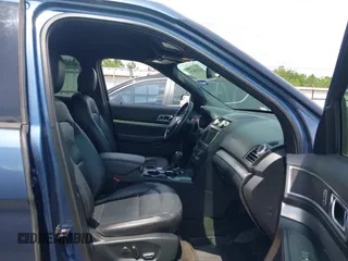 2018 Ford Explorer XLT z VIN 1FM5K7D89JGA54555, wystawiony jako IAAI lot #42375872 z przebiegiem 89 115 mil mil oraz . Historia ofert i sprzedaży dostępna na DreamBid. Obrazek 5.
