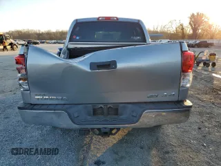 2010 Toyota Tundra z VIN 5TFDW5F1XAX142538, wystawiony jako Copart lot #83667104 z przebiegiem 192 446 mil mil oraz Szkoda całkowita • Salvage title. Historia ofert i sprzedaży dostępna na DreamBid. Obrazek 6.