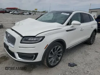2020 Lincoln Nautilus Reserve z VIN 2LMPJ8K91LBL11557, wystawiony jako Copart lot #52891505 z przebiegiem 53 308 mil mil oraz Szkoda całkowita • Salvage title. Historia ofert i sprzedaży dostępna na DreamBid. Obrazek 1.