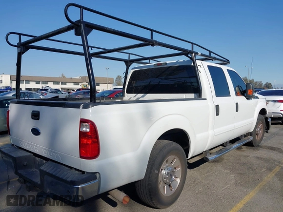2013 Ford F-250 XL with VIN 1FT7W2A62DEB87844, listed as a IAAI auction lot 41308125 with 194,058 mi miles and . Bid and sale history available at DreamBid. Image 4.
