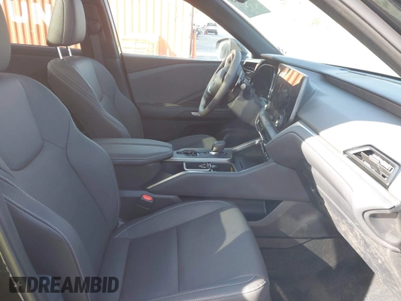 2024 Lexus TX 350 z VIN 5TDAAAA63RS011868, wystawiony jako IAAI lot #41377223 z przebiegiem 214 mil mil oraz . Historia ofert i sprzedaży dostępna na DreamBid. Obrazek 5.