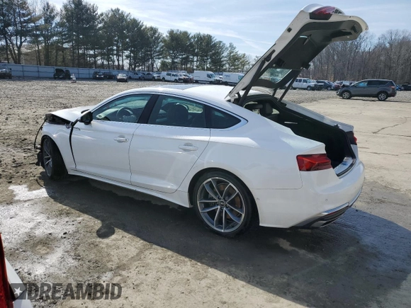 2023 Audi A5 Sportback S line Prestige z VIN WAUEACF5XPA031247, wystawiony jako Copart lot #46597395 z przebiegiem 34 097 mil mil oraz Szkoda całkowita • Salvage title. Historia ofert i sprzedaży dostępna na DreamBid. Obrazek 2.