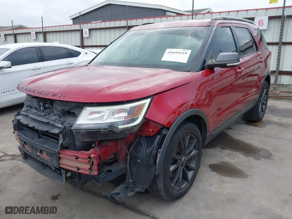 2019 Ford Explorer XLT with VIN 1FM5K7D81KGA22023, listed as a IAAI auction lot 41699119 with 75,247 mi miles. Bid and sale history available at carsss.com. Image 23.