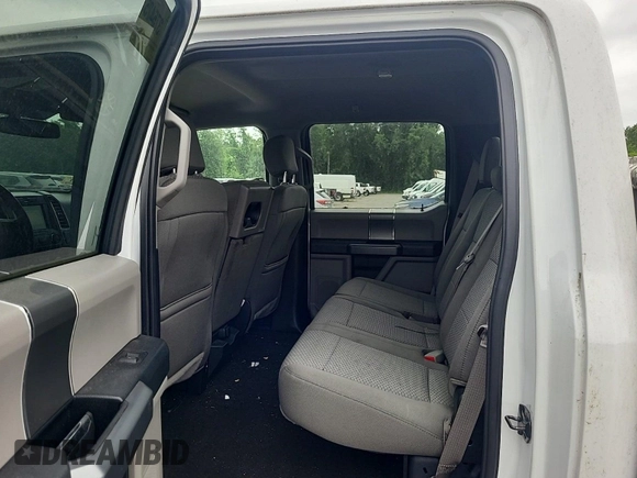 2018 Ford F-150 XL with VIN 1FTEW1EP1JKE55493, listed as a IAAI auction lot 42666714 with 104,452 mi miles and . Bid and sale history available at DreamBid. Image 44.