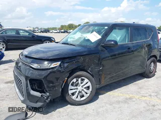 2022 Kia Soul LX with VIN KNDJ23AU1N7814772, listed as a IAAI auction lot 41968141 with 56,651 mi miles. Bid and sale history available at carsss.com. Image 17.