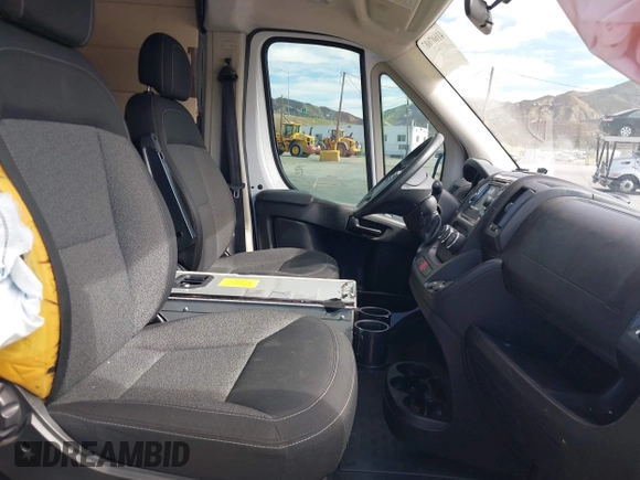 2017 Ram ProMaster Cargo with VIN 3C6TRVBG3HE516650, listed as a IAAI auction lot 41607687 with 158,920 mi miles and . Bid and sale history available at carsss.com. Image 5.