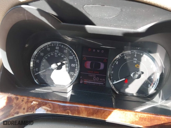 2007 Jaguar XK with VIN SAJWA44BX75B11070, listed as a IAAI auction lot 41433029 with 108,162 mi miles. Bid and sale history available at carsss.com. Image 7.