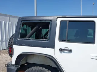 2017 Jeep Wrangler Unlimited Sport с VIN 1C4BJWDG4HL549310, выставлен на аукционе IAAI как лот 42205370 с пробегом 84 226 миль миль и . История ставок и продаж доступна на DreamBid. Изображение 19.