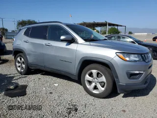 2021 Jeep Compass Latitude z VIN 3C4NJCBB5MT560009, wystawiony jako Copart lot #58405235 z przebiegiem 68 240 mil mil oraz Szkoda całkowita • Salvage title. Historia ofert i sprzedaży dostępna na DreamBid. Obrazek 4.