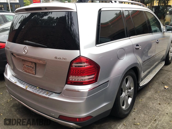 2012 Mercedes-Benz GL 450 with VIN 4JGBF7BE1CA777189, listed as a Copart auction lot 80117154 with 213,114 mi miles and Clean Title. Bid and sale history available at DreamBid. Image 4.