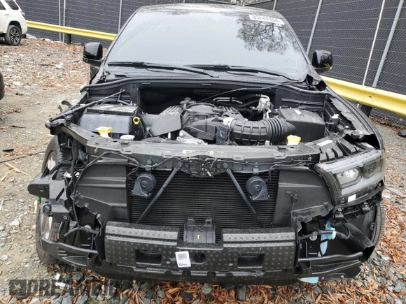 2023 Dodge Durango SRT 392 Premium with VIN 1C4SDJGJ1PC657822, listed as a Copart auction lot 83649154 with 16,952 mi miles and Salvage Title. Bid and sale history available at DreamBid. Image 5.