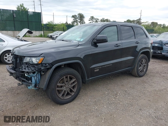 2016 Jeep Grand Cherokee Laredo z VIN 1C4RJFAG6GC475857, wystawiony jako IAAI lot #42311448 z przebiegiem 106 472 mil mil oraz . Historia ofert i sprzedaży dostępna na DreamBid. Obrazek 19.