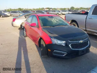 2015 Chevrolet Cruze LT with VIN 1G1PE5SB8F7267925, listed as a IAAI auction lot 41977019 with 111,539 mi miles. Bid and sale history available at carsss.com. Image 1.