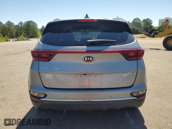 2022 Kia Sportage EX with VIN KNDPN3AC8N7946033, listed as a Copart auction lot 58043585 with 148,161 mi miles and Salvage title. Bid and sale history available at DreamBid. Image 6.