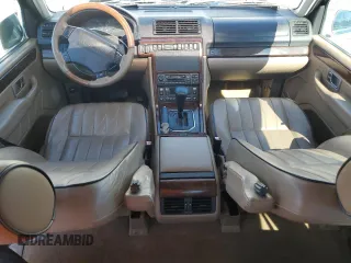 2002 Land Rover Range Rover z VIN SALPM164X2A463563, wystawiony jako Copart lot #73380104 z przebiegiem 174 462 mil mil oraz Czysty tytuł • Clean title. Historia ofert i sprzedaży dostępna na DreamBid. Obrazek 8.