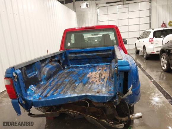 2005 Ford Ranger XLT with VIN 1FTZR45E15PA52471, listed as a IAAI auction lot 41478665 with 1 mi miles. Bid and sale history available at carsss.com. Image 17.