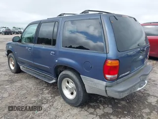 2000 Ford Explorer XLT with VIN 1FMZU83P6YZC14626, listed as a IAAI auction lot 42687279 with 242,003 mi miles and . Bid and sale history available at DreamBid. Image 3.