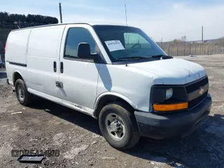 2012 Chevrolet Express Cargo Van with VIN 1GCWGFCAXC1141962, listed as a IAAI auction lot 41833413 with 221,350 mi miles. Bid and sale history available at carsss.com. Image 1.