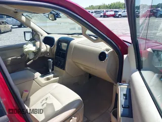 2006 Ford Explorer XLT with VIN 1FMEU73E66UA42910, listed as a IAAI auction lot 41990768 with 176,686 mi miles. Bid and sale history available at carsss.com. Image 5.