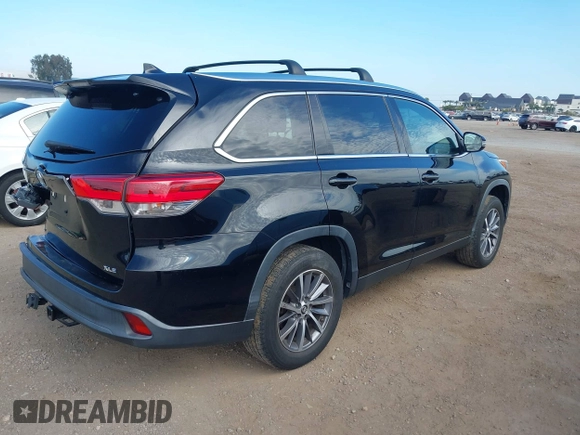 2019 Toyota Highlander SE with VIN 5TDKZRFH9KS332308, listed as a IAAI auction lot 42659392 with 68,333 mi miles and . Bid and sale history available at DreamBid. Image 4.