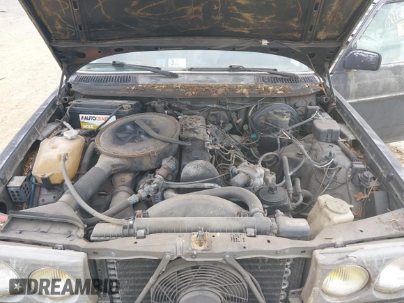 1985 Mercedes-Benz 300 with VIN WDBAB33CXFA262258, listed as a IAAI auction lot 42134635 with 169,197 mi miles and . Bid and sale history available at DreamBid. Image 10.