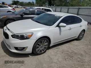 2016 Kia Cadenza Premium with VIN KNALN4D74G5221463, listed as a Copart auction lot 52043394 with 132,093 mi miles and Clean Title. Bid and sale history available at carsss.com. Image 1.
