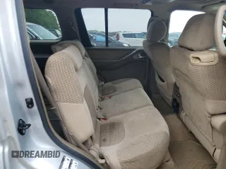 2006 Nissan Pathfinder SE z VIN 5N1AR18U66C613444, wystawiony jako Copart lot #59494365 z przebiegiem 218 903 mil mil oraz Czysty tytuł • Clean title. Historia ofert i sprzedaży dostępna na DreamBid. Obrazek 11.