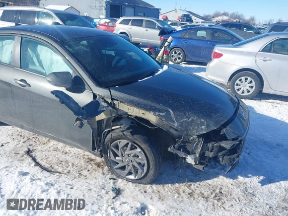 2024 Hyundai Elantra SEL with VIN KMHLM4DG0RU745218, listed as a IAAI auction lot 41634686 with 13,690 mi miles and . Bid and sale history available at DreamBid. Image 6.