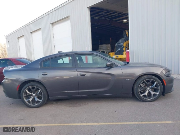 2015 Dodge Charger RT with VIN 2C3CDXCT4FH851954, listed as a IAAI auction lot 41928834 with 104,807 mi miles. Bid and sale history available at carsss.com. Image 13.