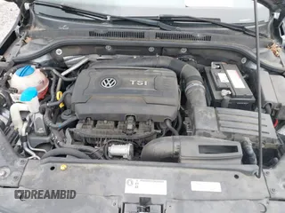 2016 Volkswagen Jetta Sedan 1.8T SEL with VIN 3VWL17AJ0GM213058, listed as a IAAI auction lot 41984066 with 67,014 mi miles. Bid and sale history available at carsss.com. Image 10.