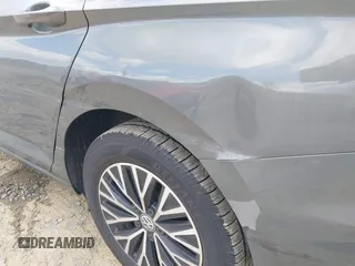2019 Volkswagen Jetta SEL с VIN 3VWE57BU8KM115524, выставлен на аукционе IAAI как лот 42052529 с пробегом 146 766 миль миль и . История ставок и продаж доступна на DreamBid. Изображение 17.