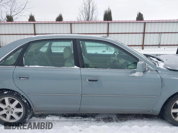 2000 Toyota Avalon XL with VIN 4T1BF28B0YU024002, listed as a IAAI auction lot 41521846 with 223,818 mi miles and . Bid and sale history available at DreamBid. Image 13.