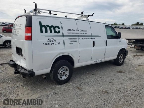 2023 GMC Savana Cargo z VIN 1GTW7AFP7P1111956, wystawiony jako Copart lot #69986504 z przebiegiem 11 645 mil mil oraz Szkoda całkowita • Salvage title. Historia ofert i sprzedaży dostępna na DreamBid. Obrazek 3.